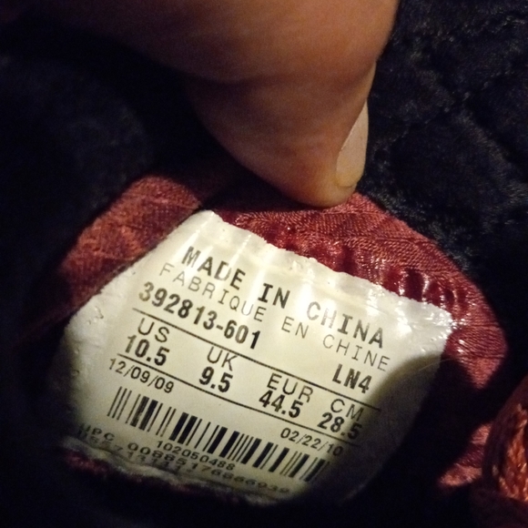 COPY - Air Jordan Alpha 1 Mids - Picture 8 of 8